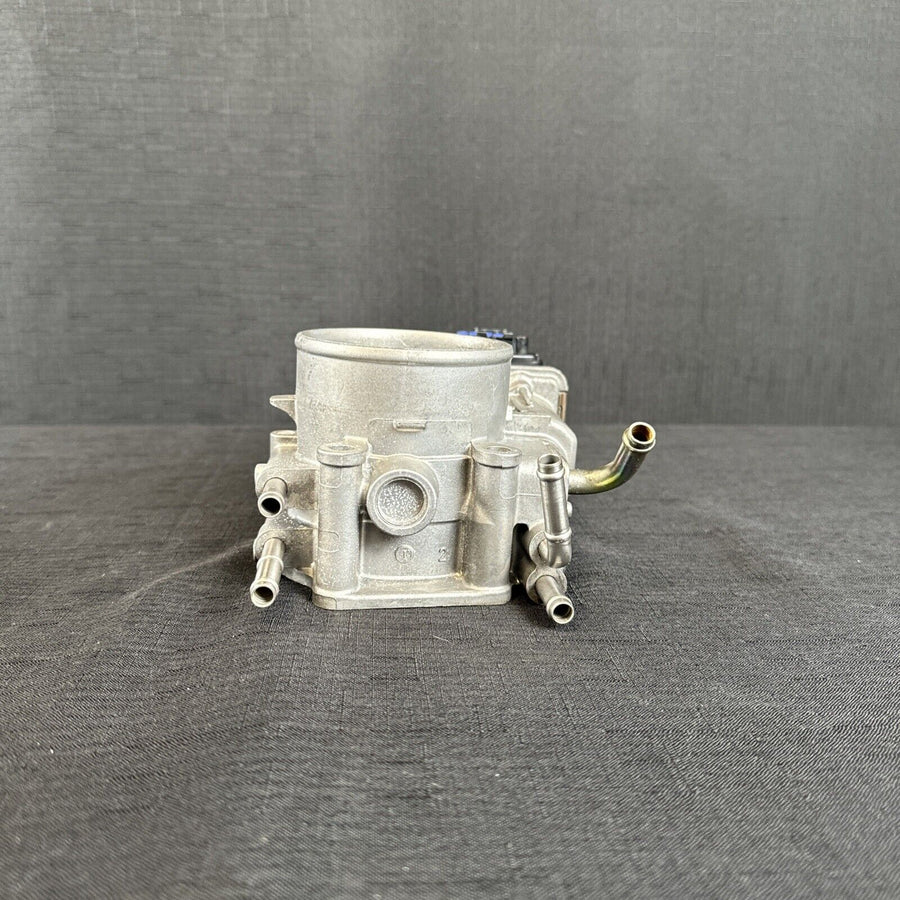 Toyota Tundra Throttle Body Assembly/Motor 4.7L OEM (22030-50170) (02-04)