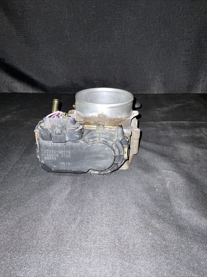 Toyota Land Cruiser Throttle Body Assembly/Motor 4.7L OEM (22030-50170) (02-06)