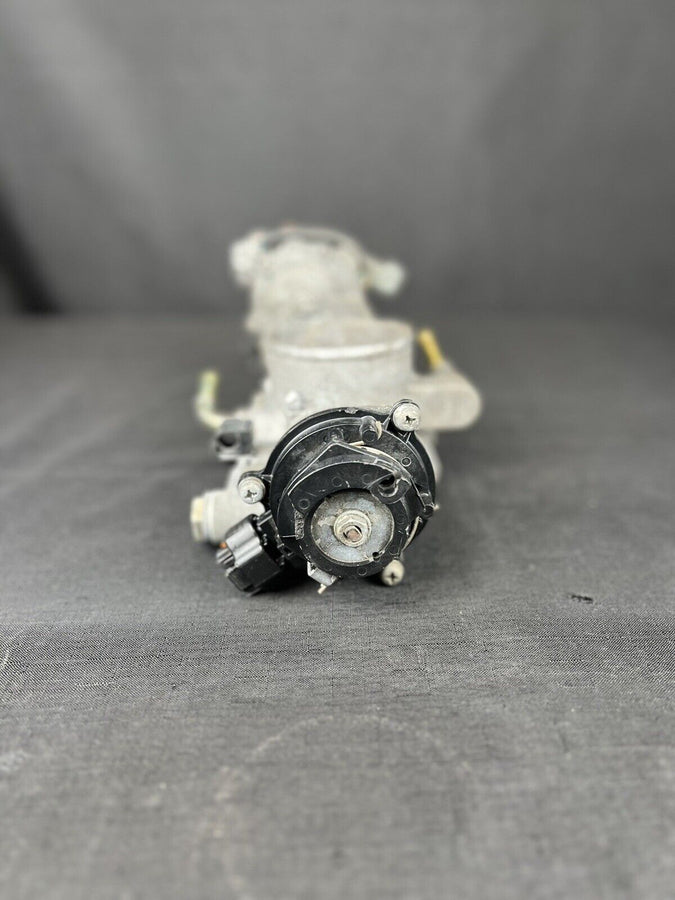 Toyota Sequoia Throttle Body Assembly 4.7L 22030-50142 2001-2002