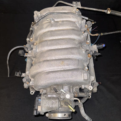 Toyota Tundra  Intake Manifold W TB & Fuel Rail INJ 4.7L 02-05 OEM  22030-50170