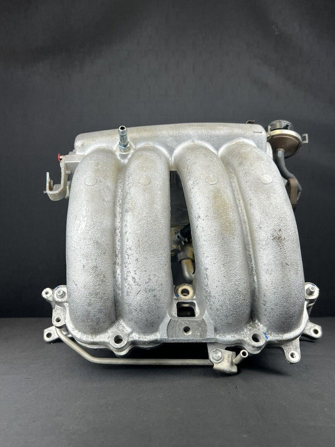 Toyota Tacoma Throttle Body w/Intake Manifold 22210-75210 Manual OEM 1997-2004