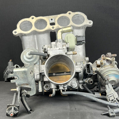 Toyota Tacoma Intake Manifold w/ TB 22210-75180 Auto 2000-2004