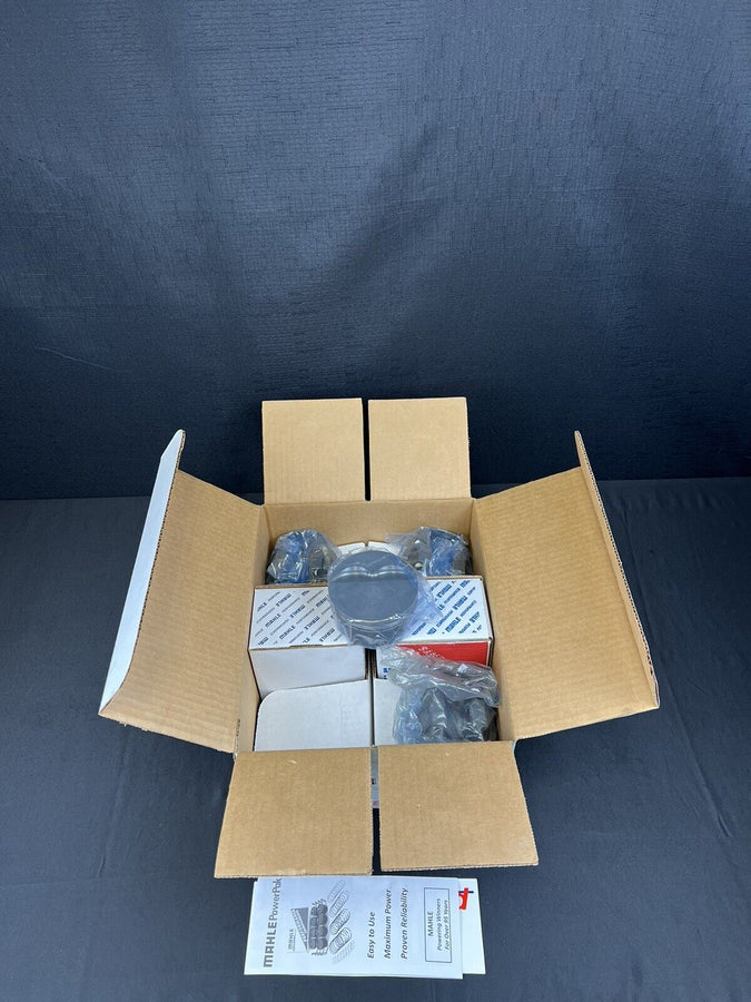 MAHLE PISTONS 930200840 FORGED FLAT TOP 4.040 BORE SBC (8)