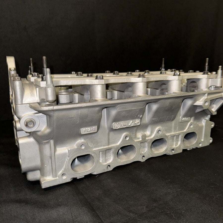 Honda Acura GSR HEAD VTEC DOHC Cylinder Head P72-1 OEM B18C1 1994-2001
