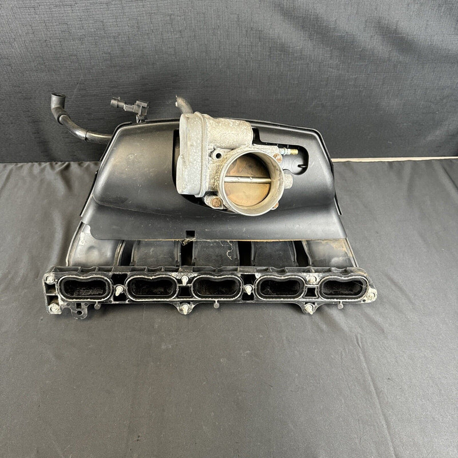 Hummer H3 Intake Manifold 3.5L/3.7L OEM 2006-2007