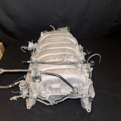 Toyota Tundra  Intake Manifold W TB & Fuel Rail INJ 4.7L 02-05 OEM  22030-50170