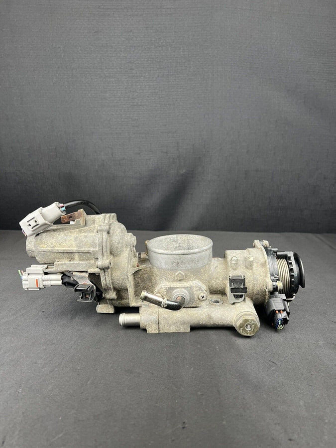 Toyota Landcruiser Throttle Body Assembly 4.7L 22030-50142 1998-2002