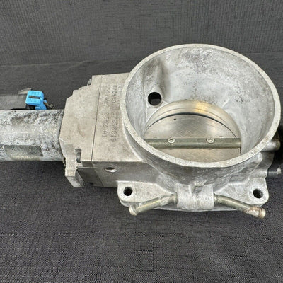 Chevrolet Tahoe 4.8L V8 Throttle Body OEM 17098019 2000-2002