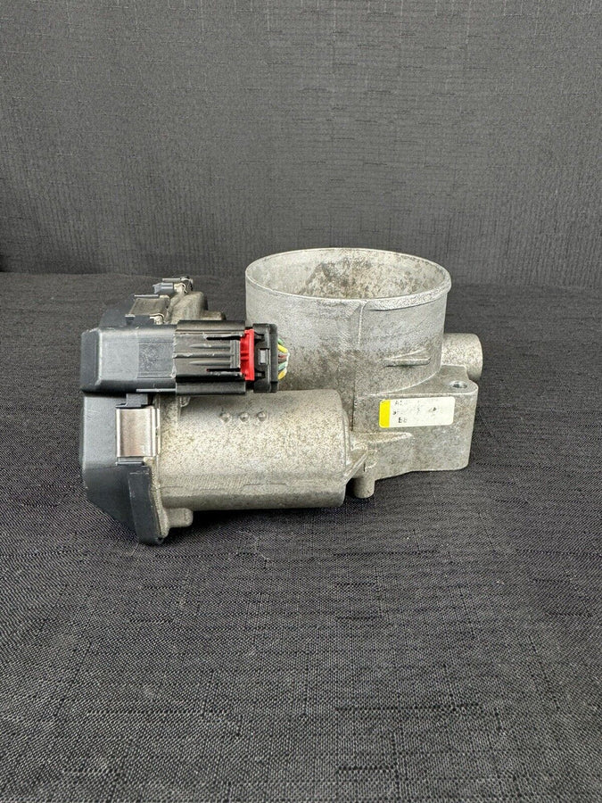 Ford F-250 Super Duty Throttle Body 6.2L AL3E-9F991-BB 2011-2015