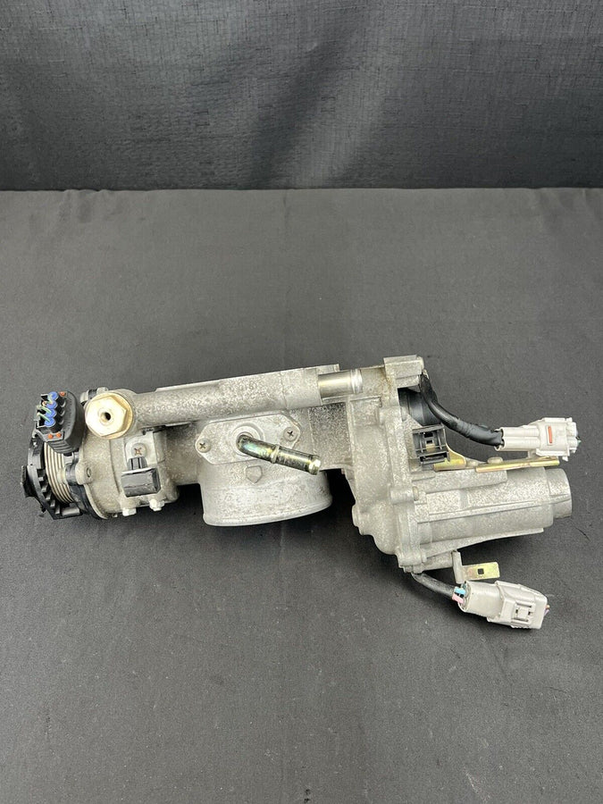 Toyota Sequoia Tundra 4.7L Fuel Throttle Body 22030-50142 1998-2002