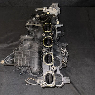 Mazda 3 Intake Manifold/Throttle Body 2.3L OEM (L37313100E) (2004-2009)