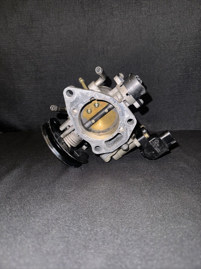 Toyota Rav 4 2.0L Throttle Body 22210-28050 OEM 2001-2003