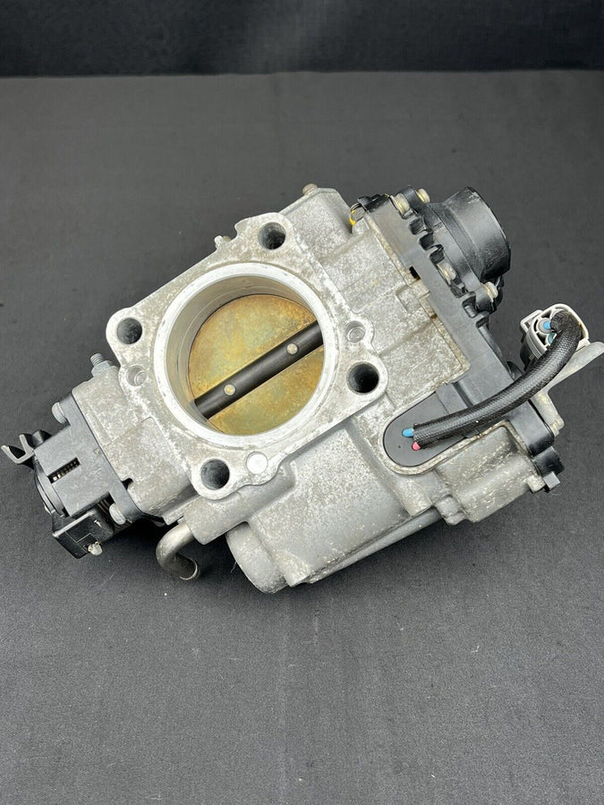 Toyota Tacoma 3.4l Throttle Body Assembly Oem 22030-62020 2001-2004