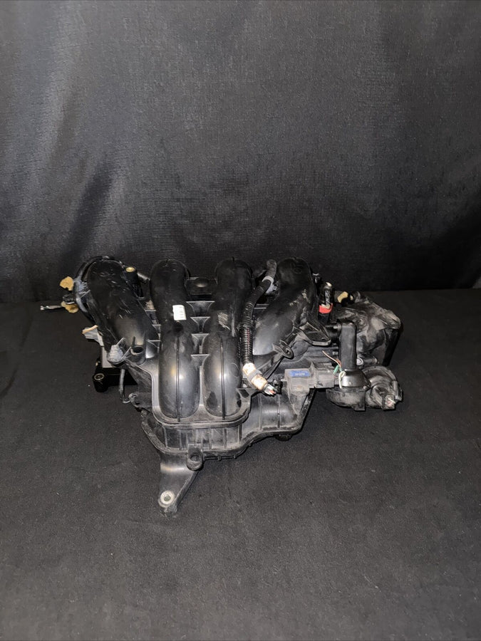 Mazda 3 Intake Manifold 2.0L OEM Non-Sky Active 2010-2013 *