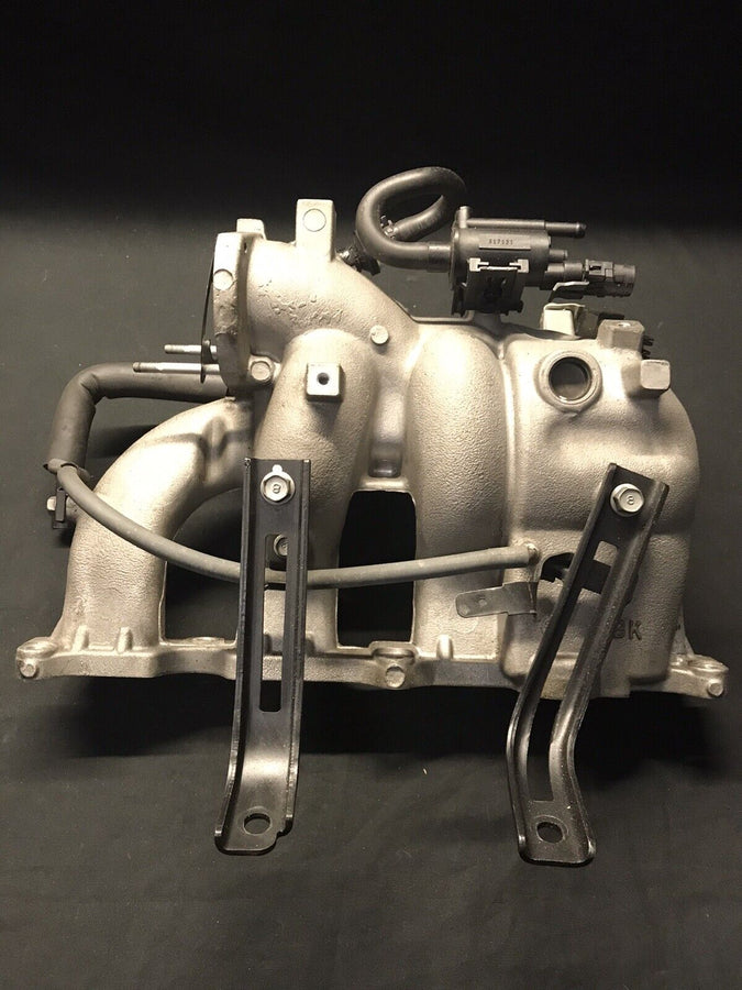 Hyundai Genesis Coupe A/T 2.0L Intake Manifold OEM (2008-2012)