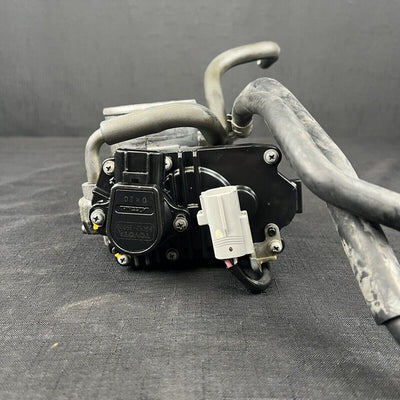 Toyota Tacoma 3.4l Throttle Body Assembly Oem 22030-62020 2001-2004