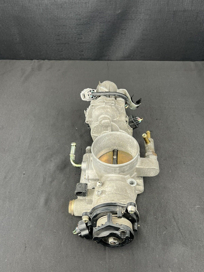 Toyota Sequoia Tundra 4.7L Fuel Throttle Body 22030-50142 1998-2002
