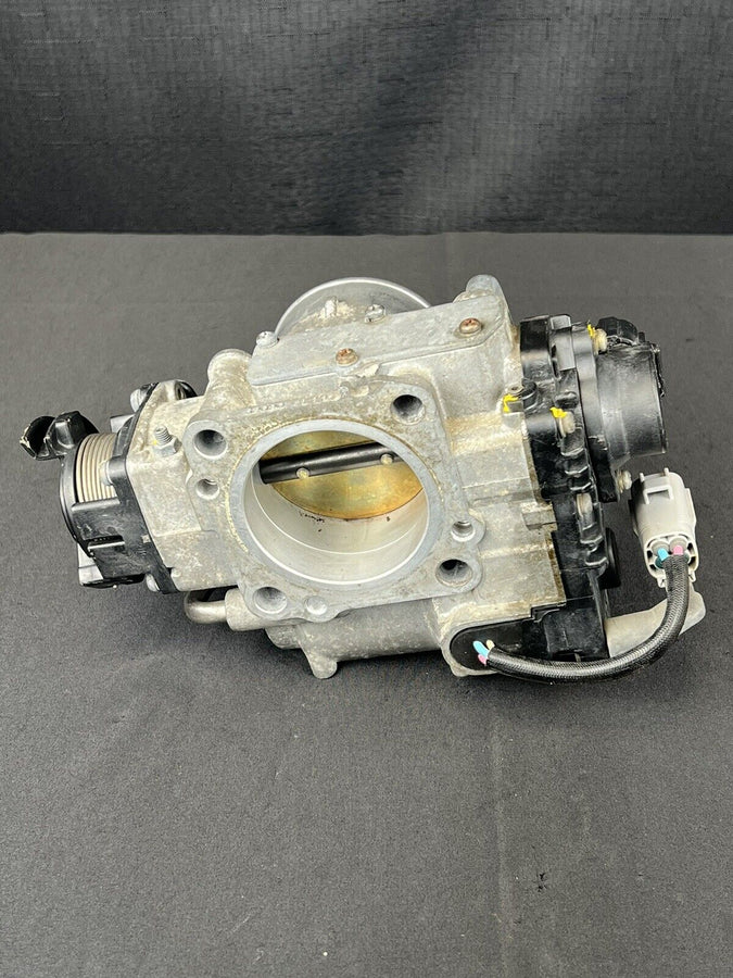 Toyota Tacoma 3.4l Throttle Body Assembly Oem 22030-62020 2001-2004