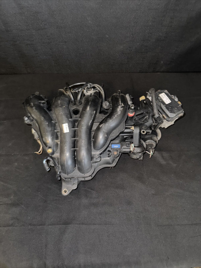 Mazda 3 Intake Manifold/Throttle Body 2.3L OEM (L37313100E) (2004-2009)