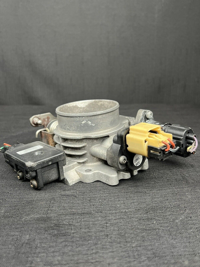 Jeep Grand Cherokee Throttle Body 4.0L 53013290AA OEM 2002-2004