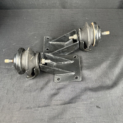 Toyota Supra MK3 1JZ 2JZ Swapped Engine Engine Mount Bracket with Mounts
