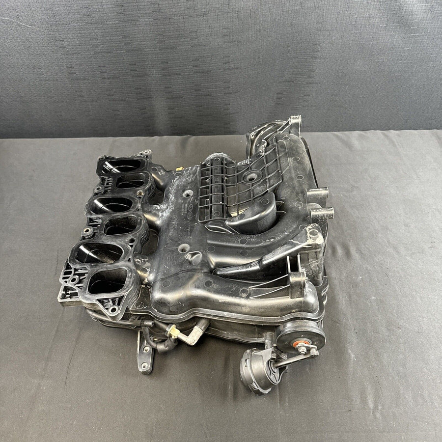 Kia Sedona Intake Manifold Upper  3.3L V6 15-17 29200-3cfc1