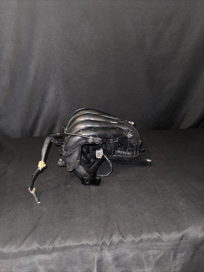 Mazda 3 Intake Manifold 2.0L OEM Non-Sky Active 2010-2013 *