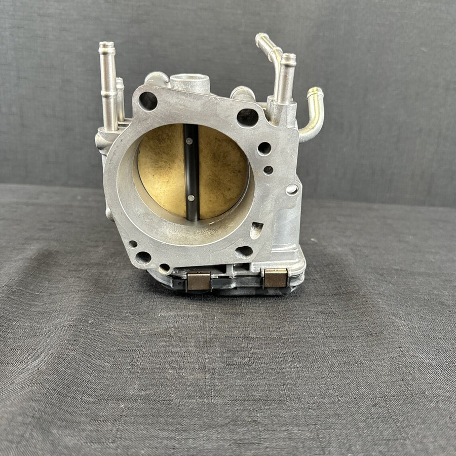 Toyota Tundra Throttle Body Assembly/Motor 4.7L OEM (22030-50170) (02-04)