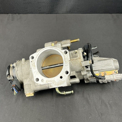 Toyota Sequoia Tundra 4.7L Fuel Throttle Body 22030-50142 1998-2002