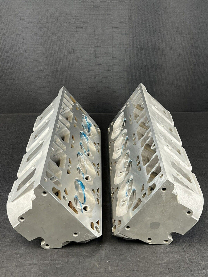 823 Rectangle Port Cylinder Heads Manely Pac .700 Lift LS3 L99 LSA LS9 L92 L76