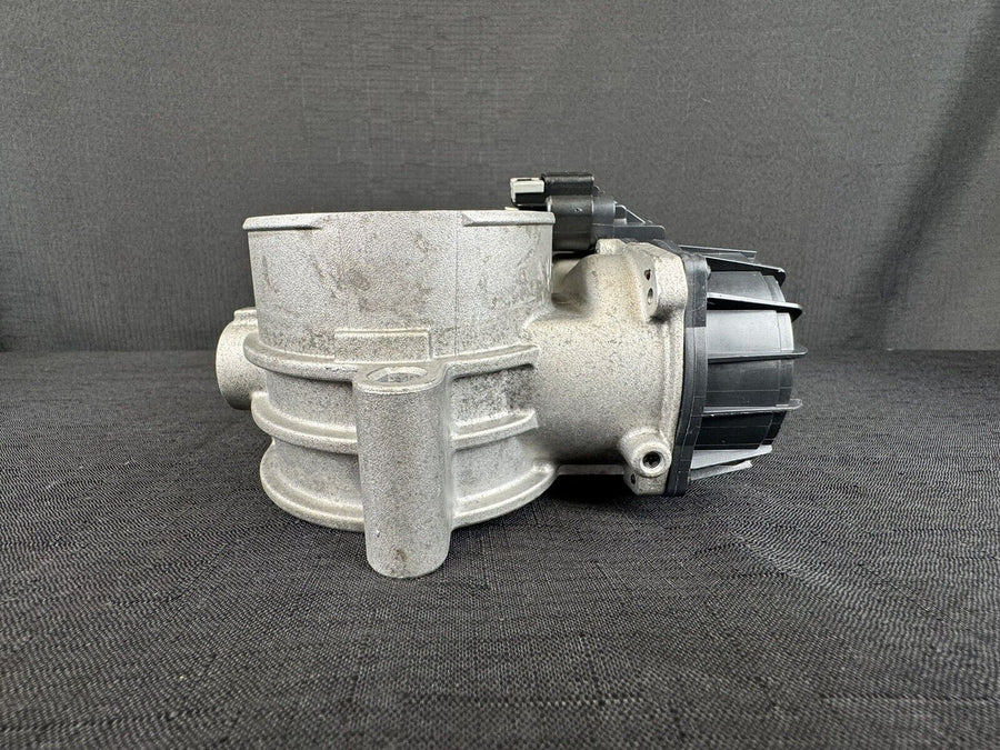 Kia Sorento Throttle Body 3.5L 35100-3C700 2011-2013