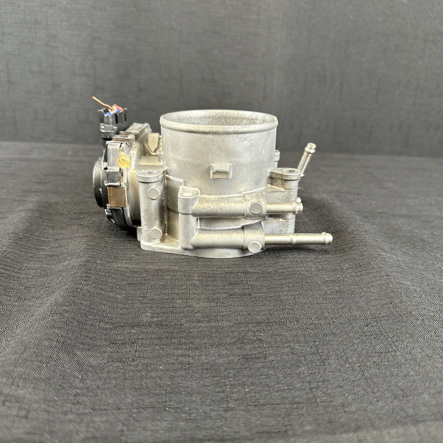 Toyota Tundra Throttle Body Assembly/Motor 4.7L OEM (22030-50170) (02-04)