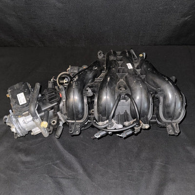 Mazda 3 Intake Manifold/Throttle Body 2.3L OEM (L37313100E) (2004-2009)