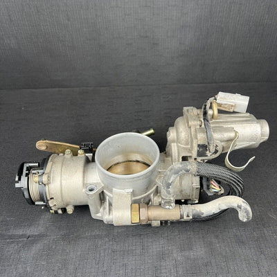 ToyotaTundra Throttle Body Assembly 4.7L 22030-50142 2000-2002