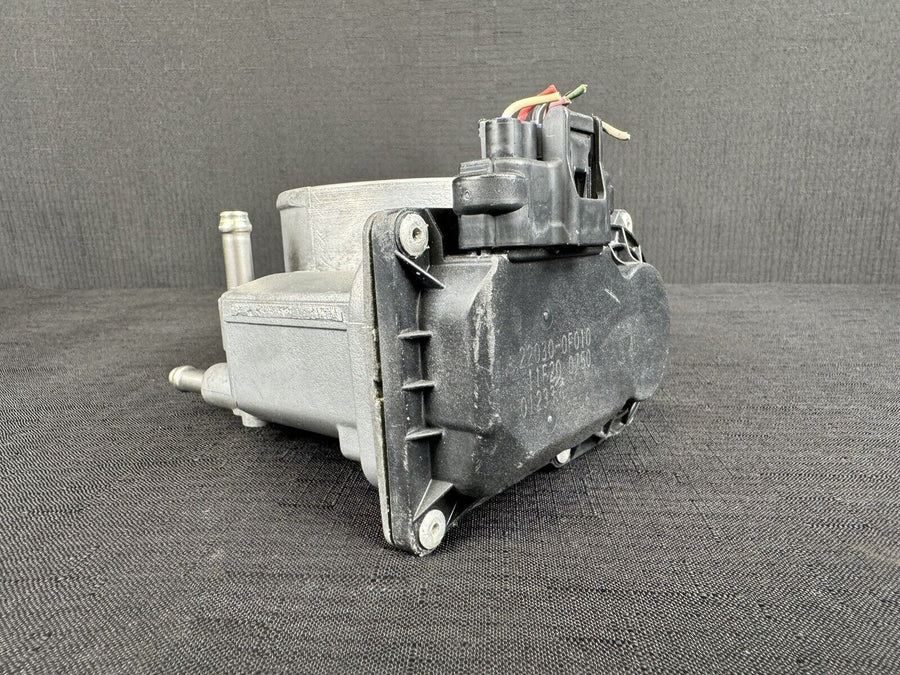 Toyota Tundra Throttle Body 4.7L OEM (22030-0F010) (2007-2009)