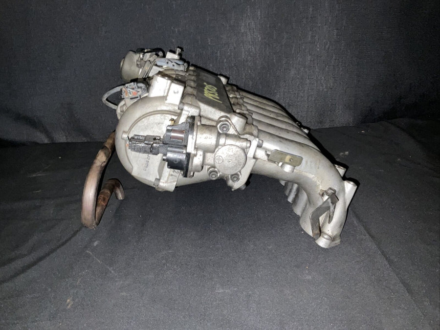 Hyundai XG350 3.5L Upper Intake Manifold 2 piece 29224-39000 (02-05) OEM