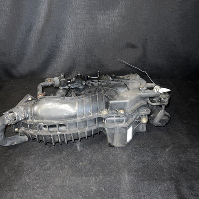 2011-2014 KIA SEDONA Upper Engine Air Intake Manifold 3.5L 6 Cylinder FWD A/T G