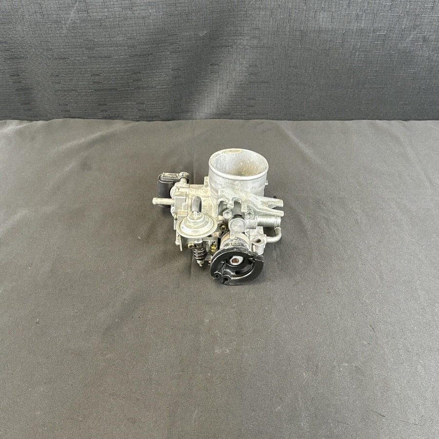 Toyota Tacoma Throttle Body  2.7L & 2.4L 00-04 (22210-75250) 4 Runner AT