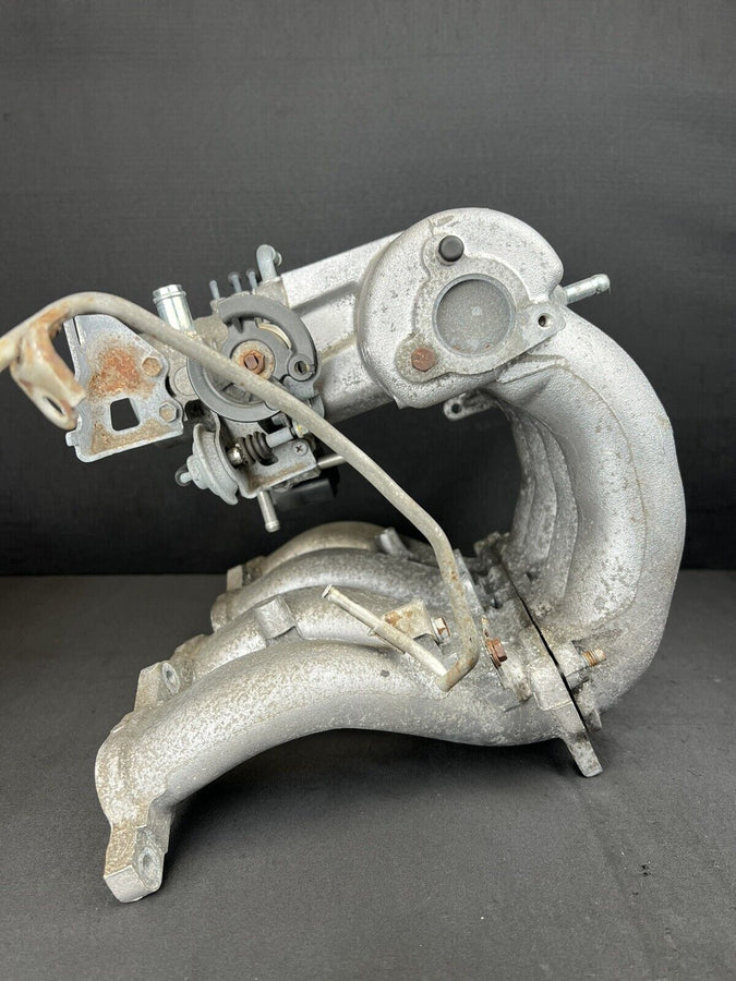 Toyota T-100 Tacoma Throttle Body w/Manifold Auto 22210-75180 Oem 1996-1997