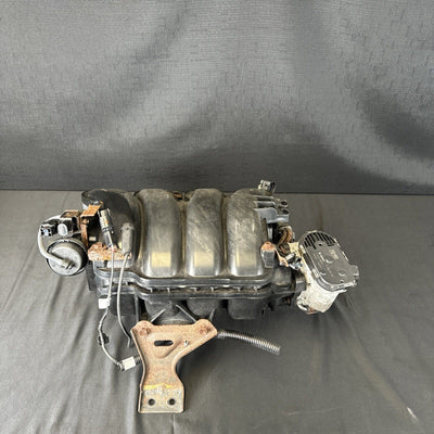 Hyundai Santa Fe 2.4L Intake Manifold 283102g071 (2010-2012) W TB & Injectors