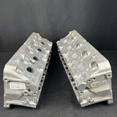 L83 GM 5.3L Cylinder Head Assembly Silverado 12620214