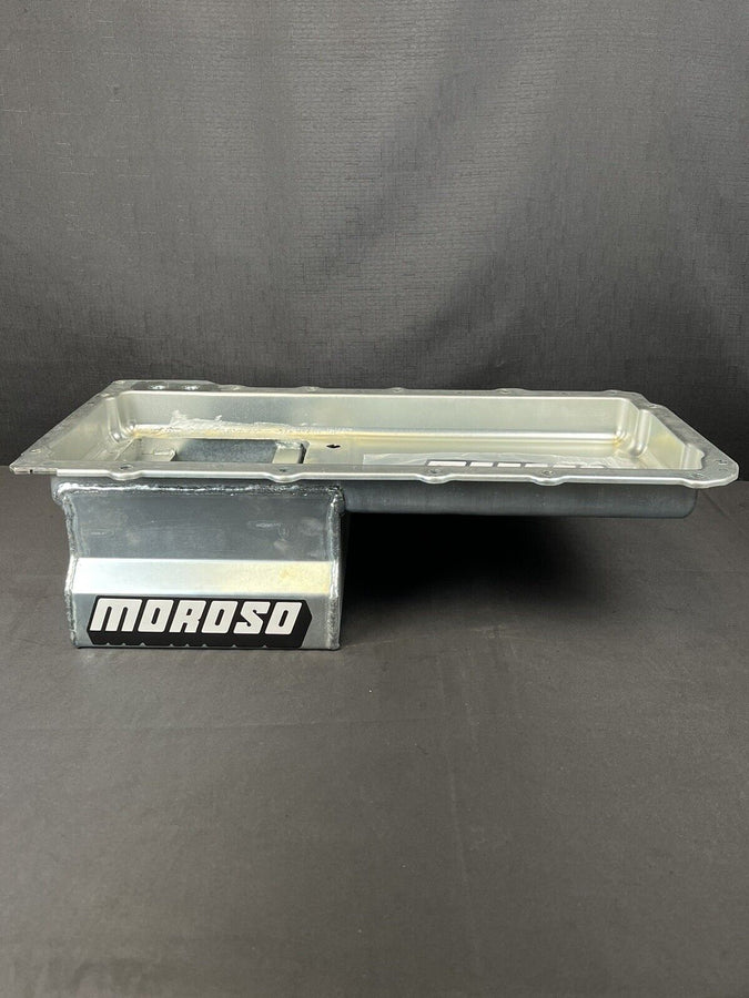 Moroso 20140 LS Swap (w/Rear Sump + Two -10An Fittings)  7qt