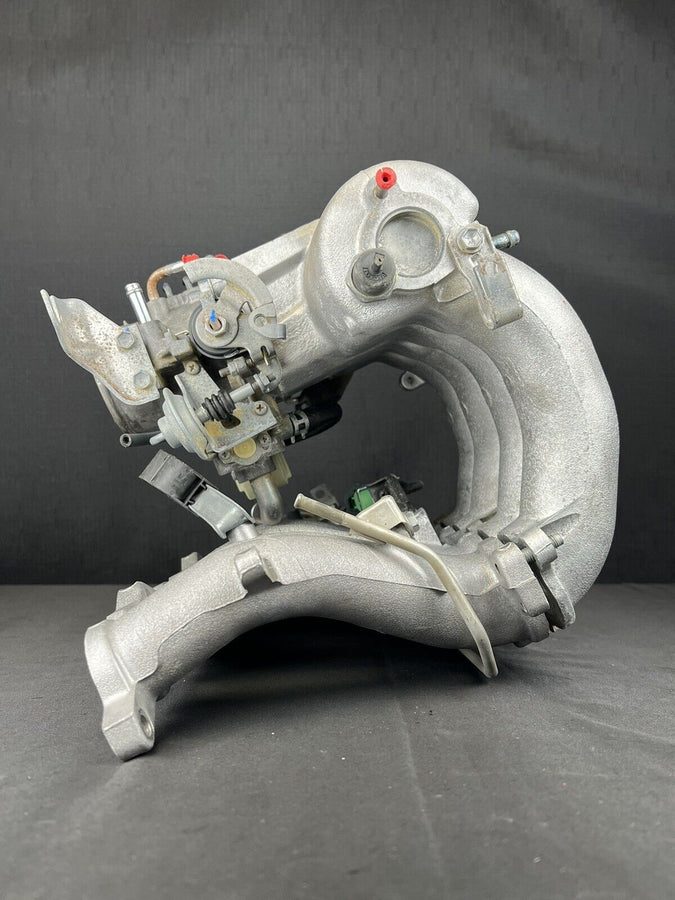 Toyota Tacoma Throttle Body w/Intake Manifold 22210-75210 Manual OEM 1997-2004