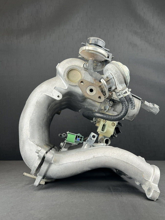 Toyota Tacoma Throttle Body w/Intake Manifold 22210-75210 Manual OEM 1997-2004