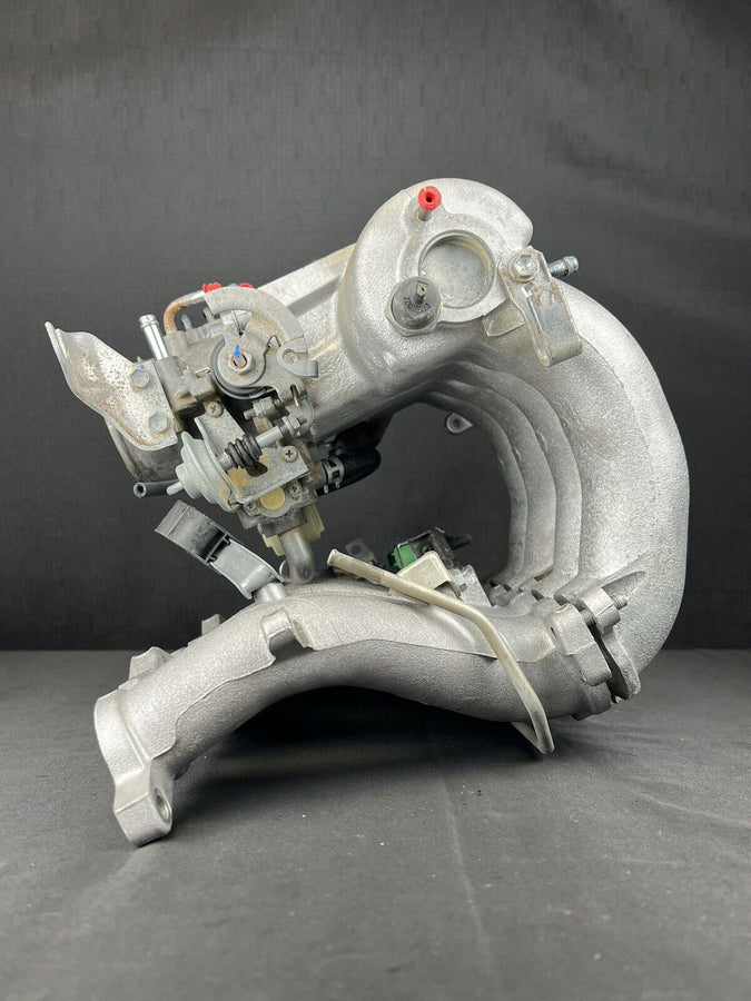 Toyota Tacoma Throttle Body w/Intake Manifold 22210-75210 Manual OEM 1997-2004