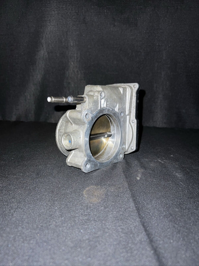 Toyota Avalon Throttle Body Assembly W/Motor 3.5L OEM (22030-0P050) (2006-2018)
