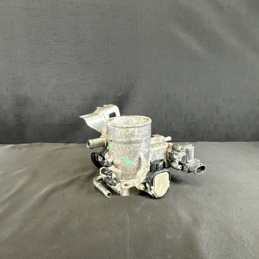 Toyota Tacoma Throttle Body  2.7L & 2.4L 00-04 (22210-75250) 4 Runner AT