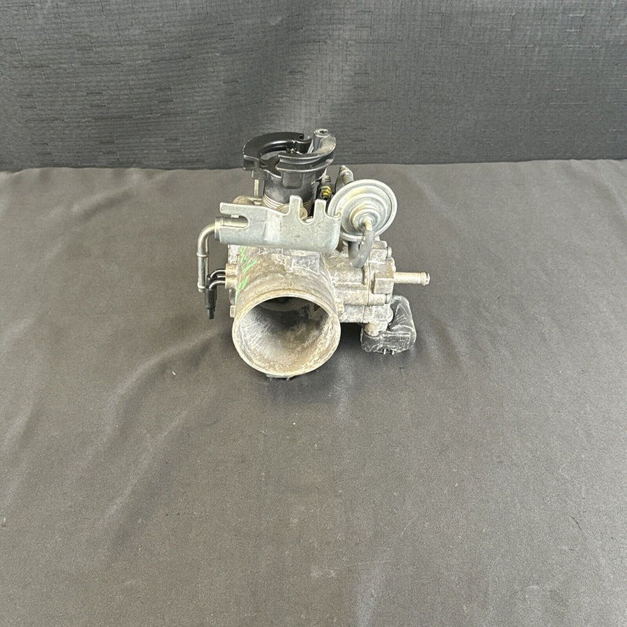 Toyota Tacoma Throttle Body  2.7L & 2.4L 00-04 (22210-75250) 4 Runner AT