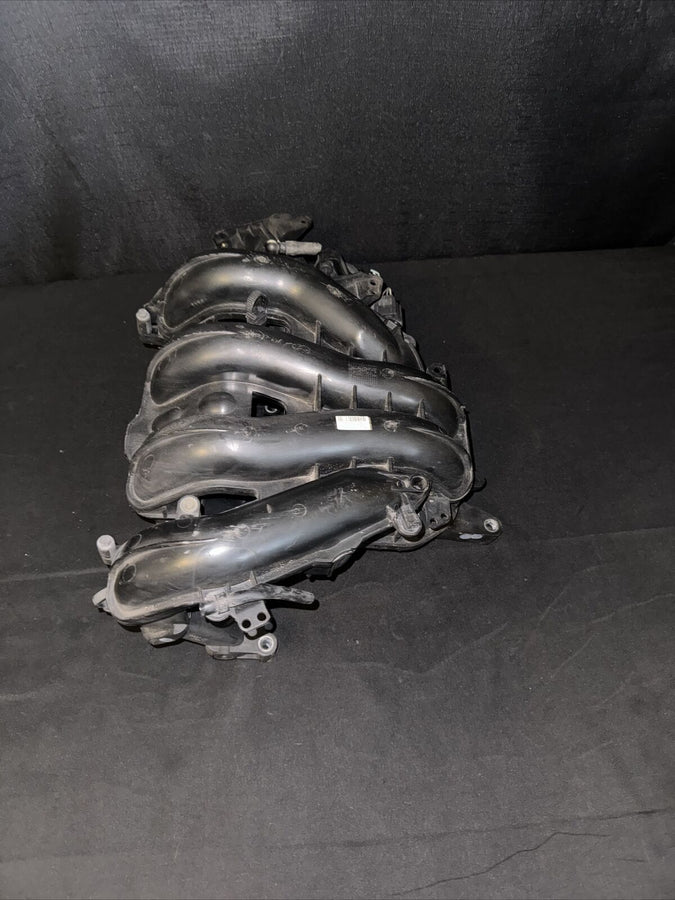Mazda 3 Intake Manifold 2.0L OEM Non-Sky Active 2010-2013 *
