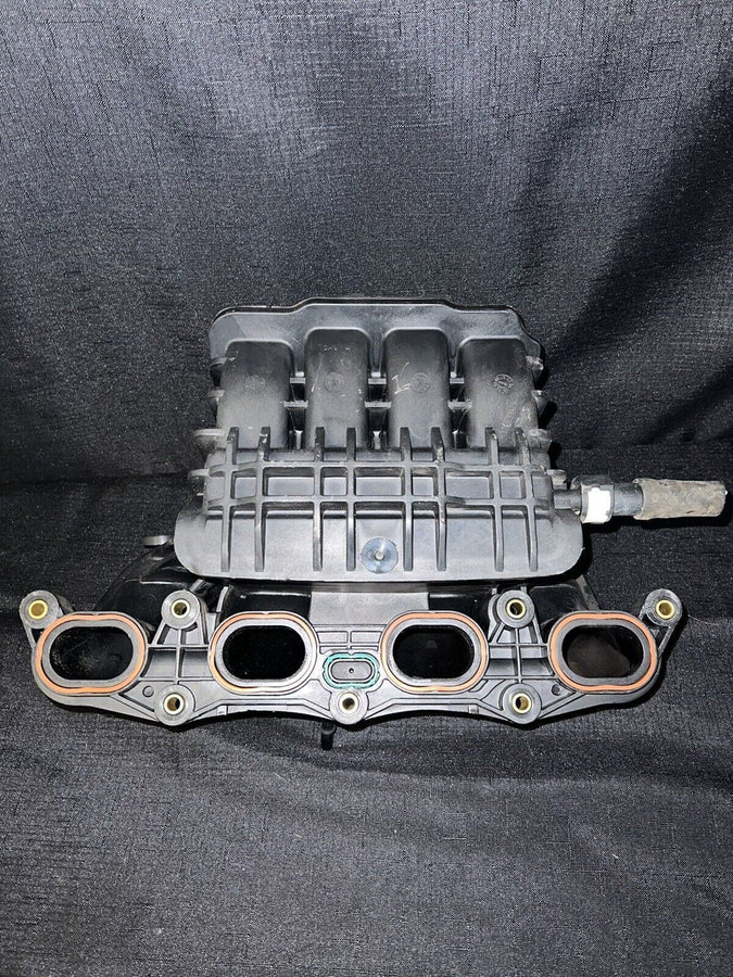 Chevrolet Malibu Intake Manifold 2.2L Oem GM 2004-2005